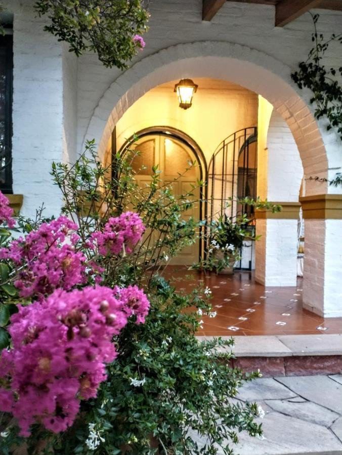 Отель Casona La Chiquita Чакрас-де-Кория Экстерьер фото